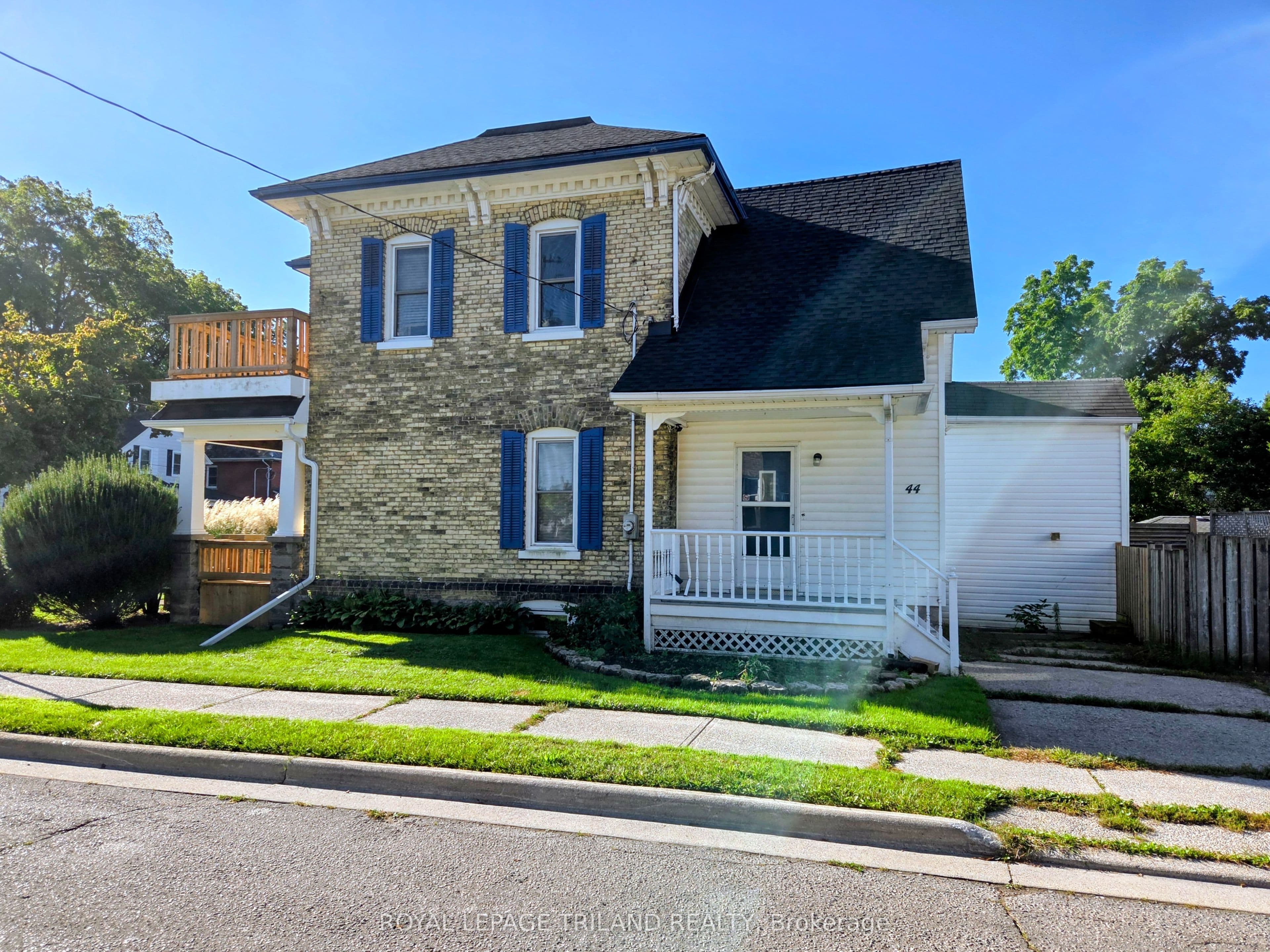 44 Elgin Street, St. Thomas, ON N5R 3M1