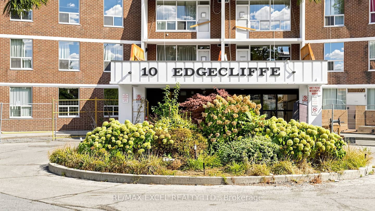 10 Edgecliff Golfway 1808, Toronto, ON M3C 3A3