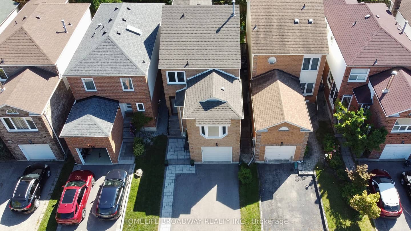 51 Jonathan Gate, Vaughan, ON L4J 5K4