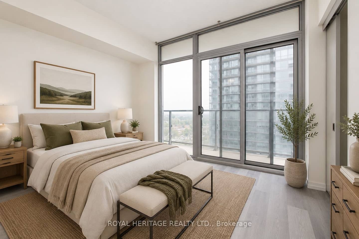 105 Queensway Avenue 1216, Toronto, ON M6S 5B5