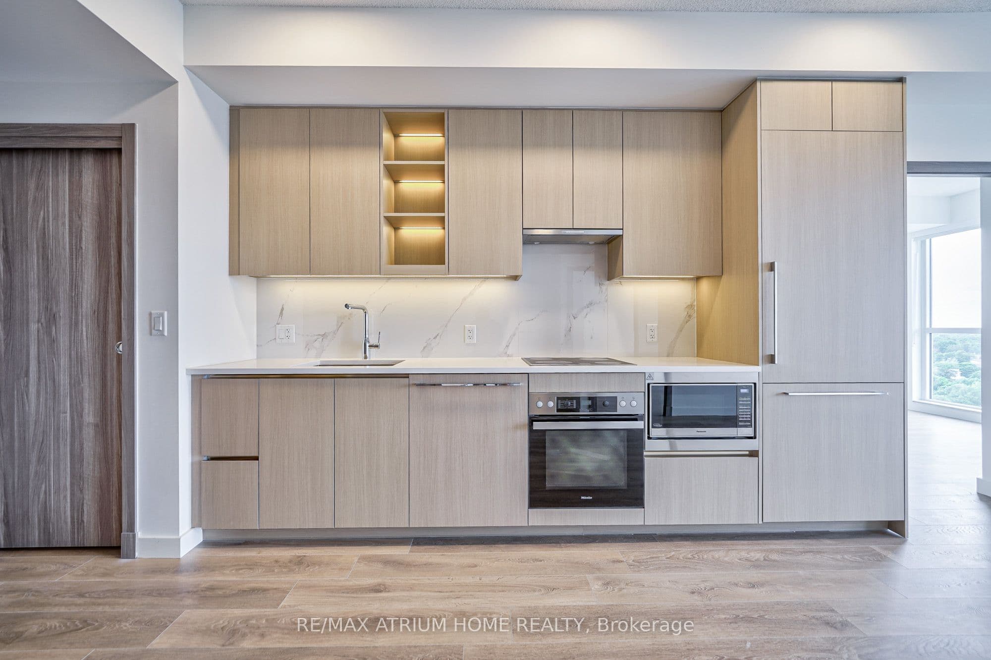 25 McMahon Drive W 2005, Toronto, ON M2K 0J1