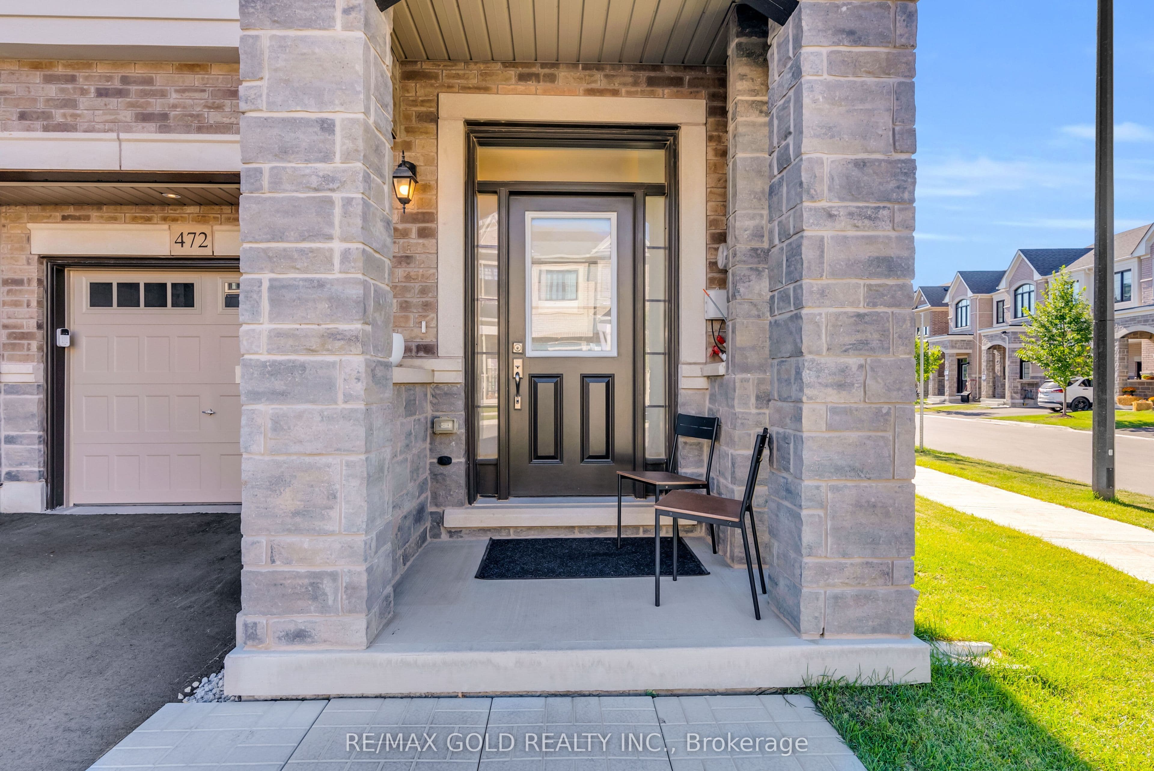 472 Celandine Terrace, Milton, ON L9E 1T8