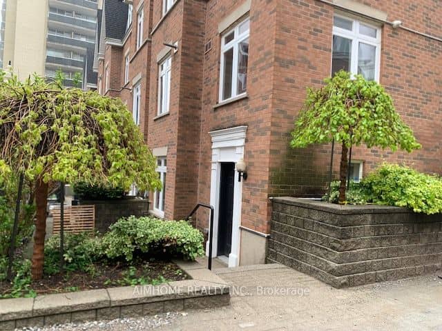 100 Redpath Avenue 1, Toronto, ON M4S 2J7