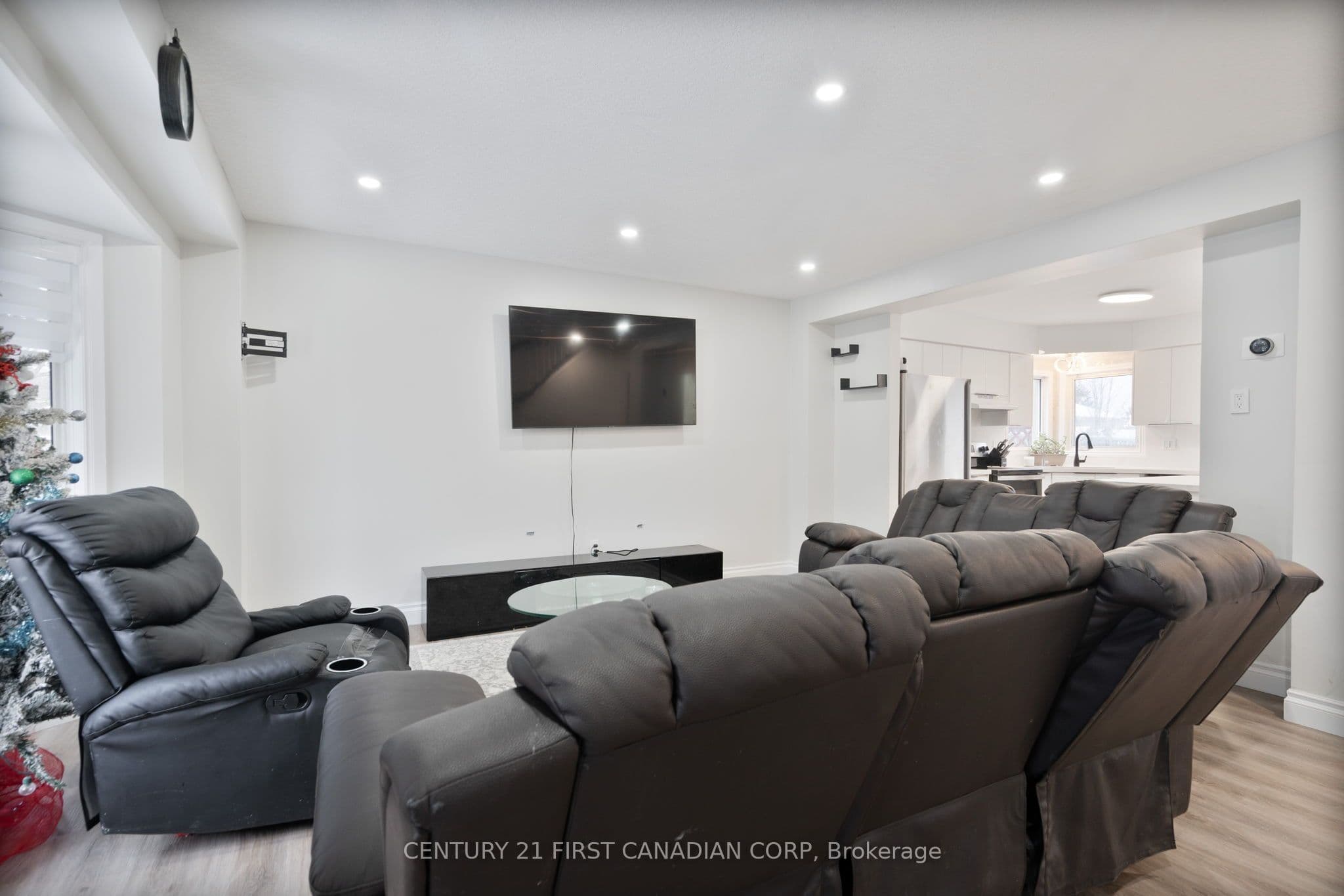 345 Banbury Crescent, London South, ON N5Z 4V1