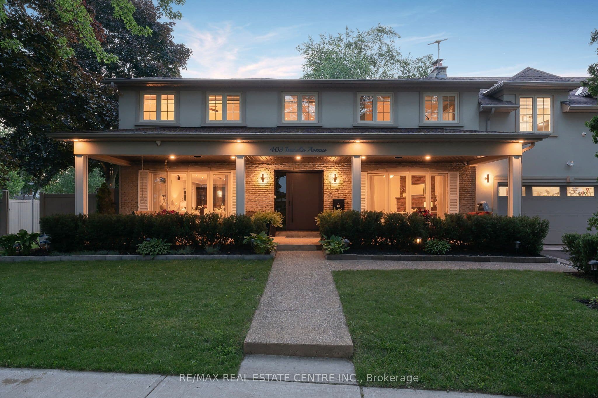 403 Isabella Avenue, Mississauga, ON L5B 2K2
