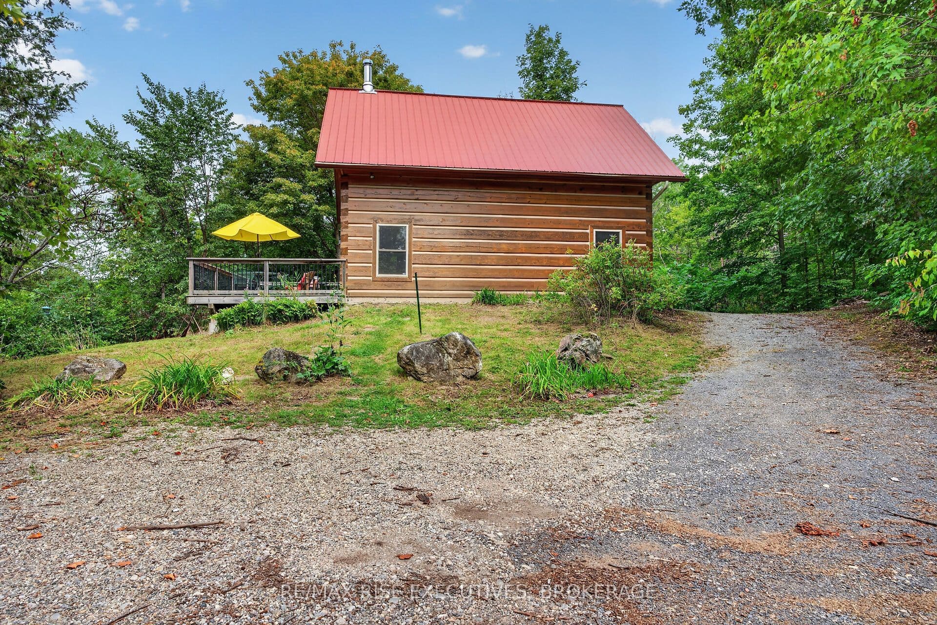 202 Deans Island Road, Rideau Lakes, ON K0G 1V0