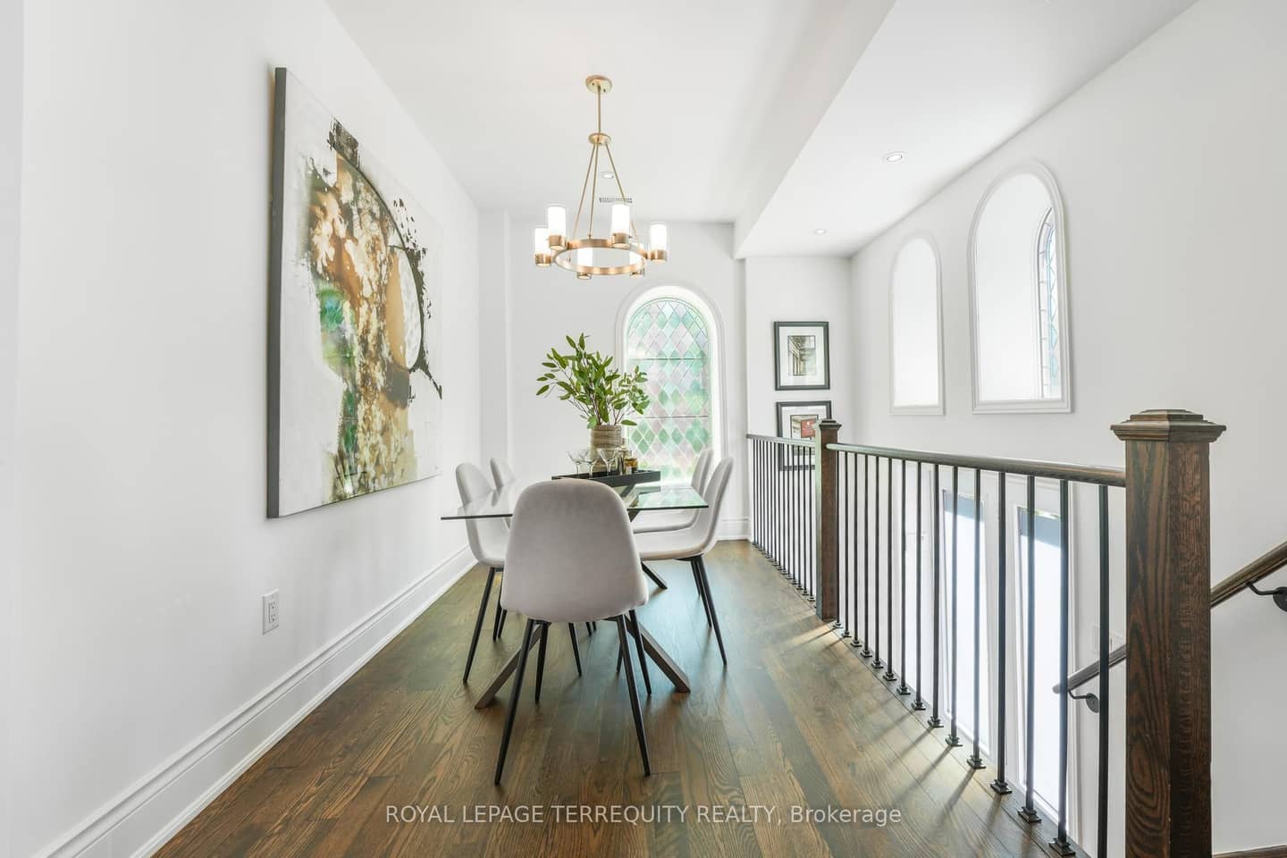 200 Annette Street #2, Toronto, ON M6P 1P6