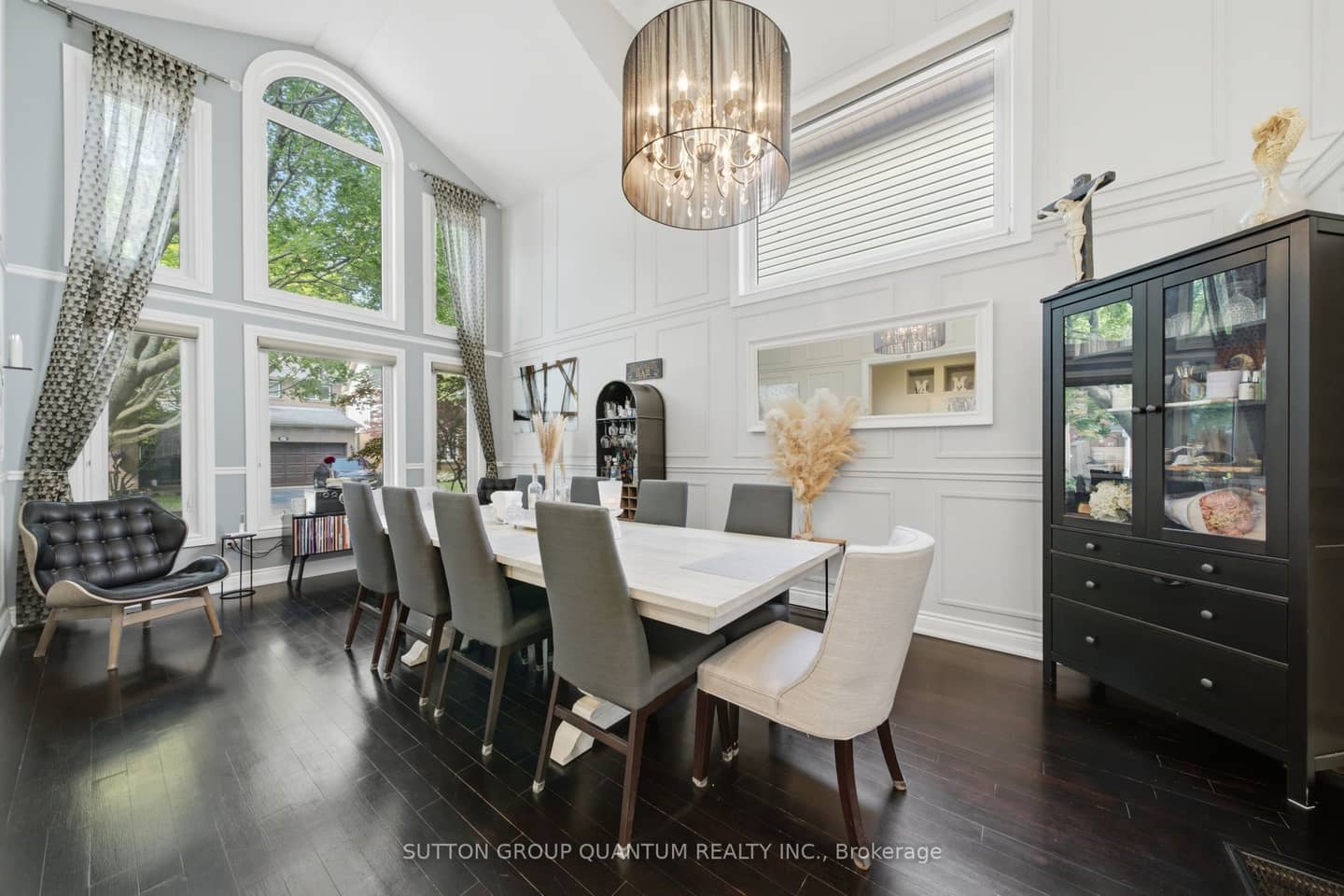 2345 Joshua Drive, Burlington, ON L7L 6N6