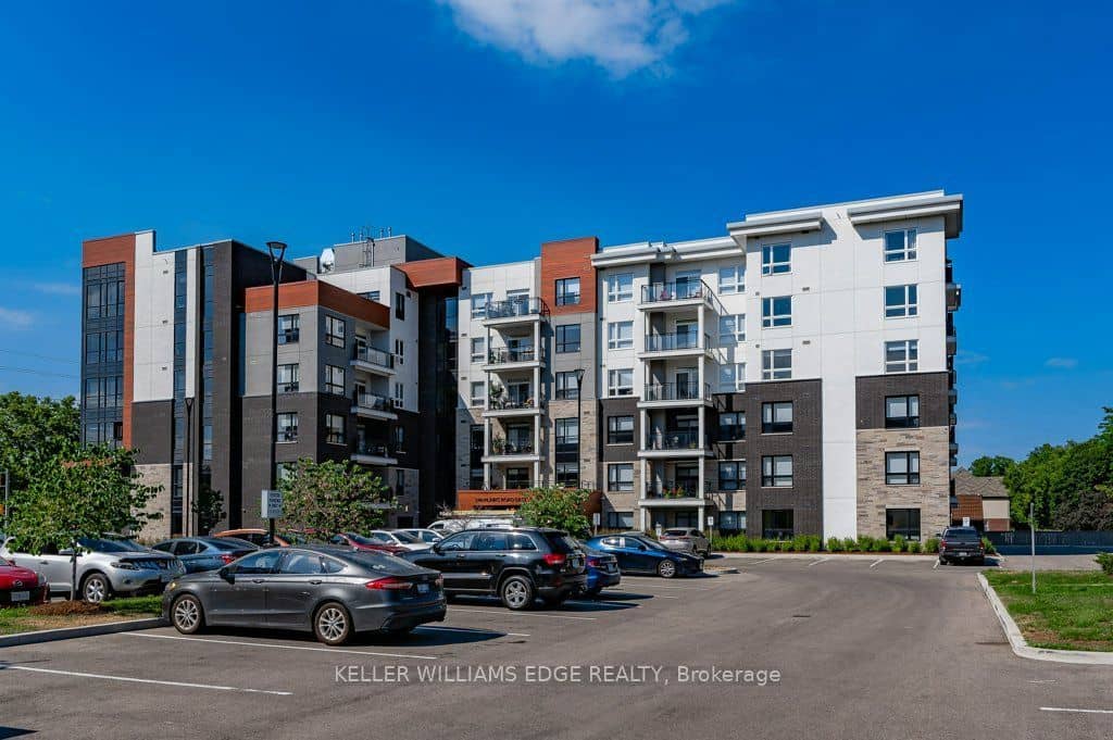 340 Plains Road E 106, Burlington, ON L7T 0C2