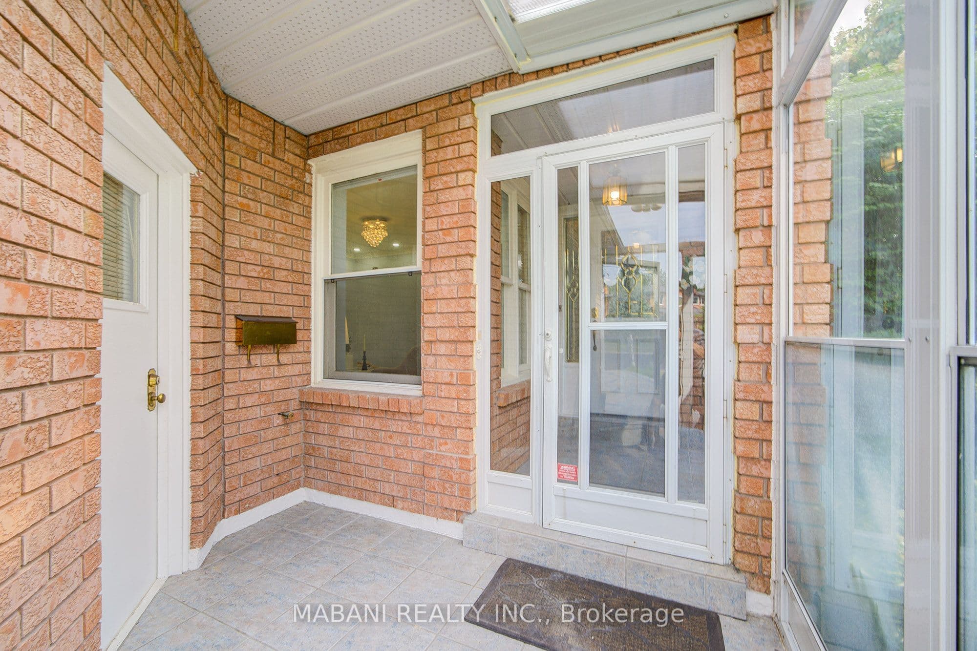 38 Marchwood Crescent, Richmond Hill, ON L4C 8M5