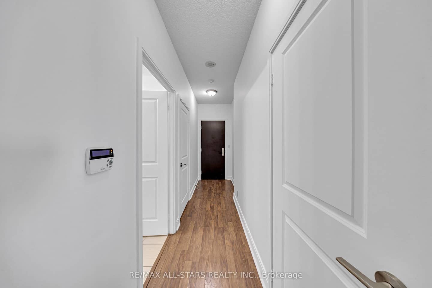 50 Absolute Avenue 2705, Mississauga, ON L4Z 0A8