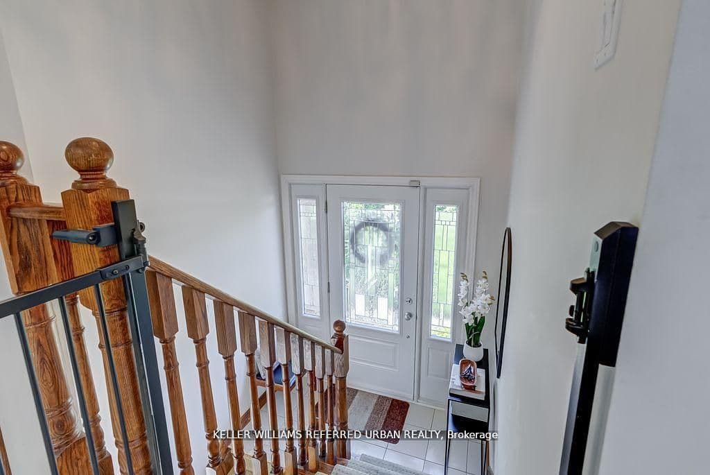 55 Tedder Street, Toronto, ON M6M 4X2