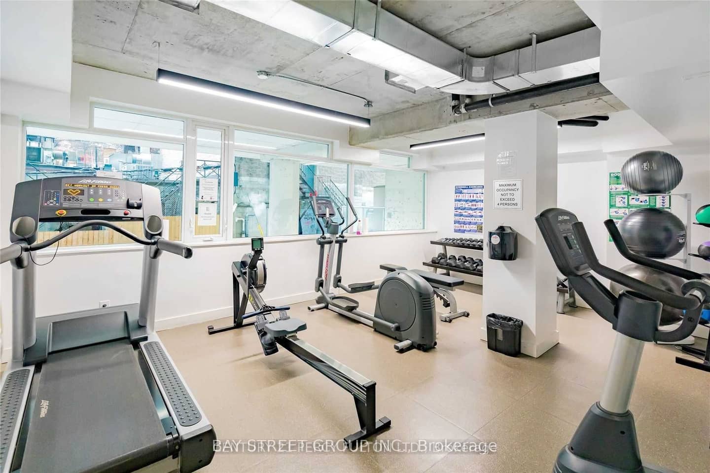 75 Portland Street 1007, Toronto, ON M5V 2M9