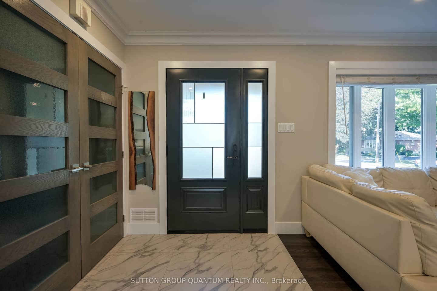 390 Wendall Place, Oakville, ON L6K 2M1