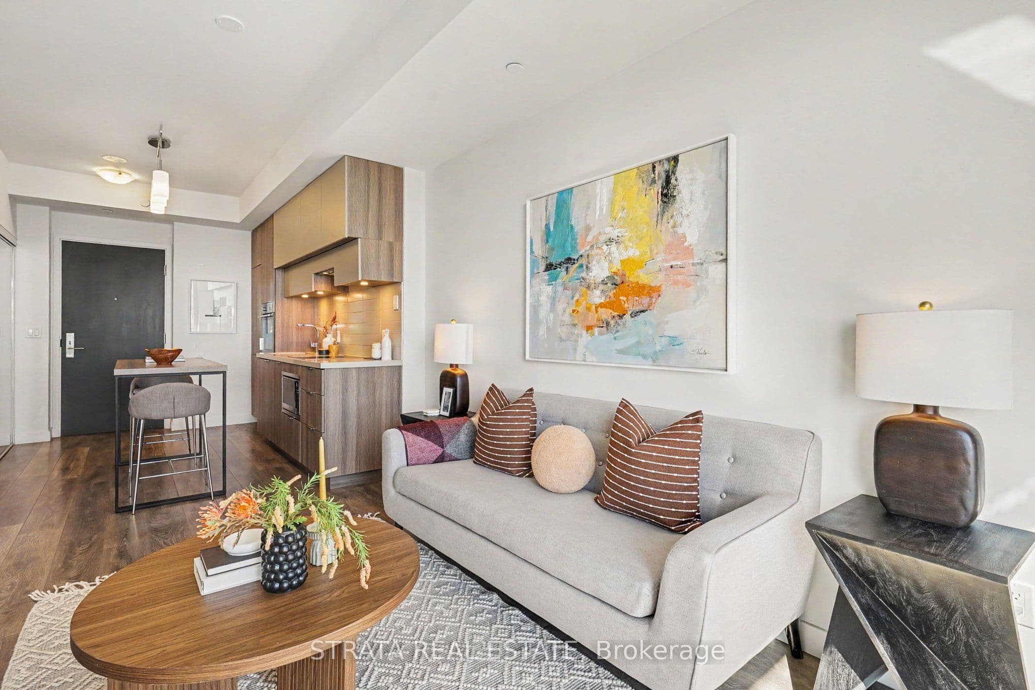 8 Eglinton Avenue E 4610, Toronto, ON M4P 1A6