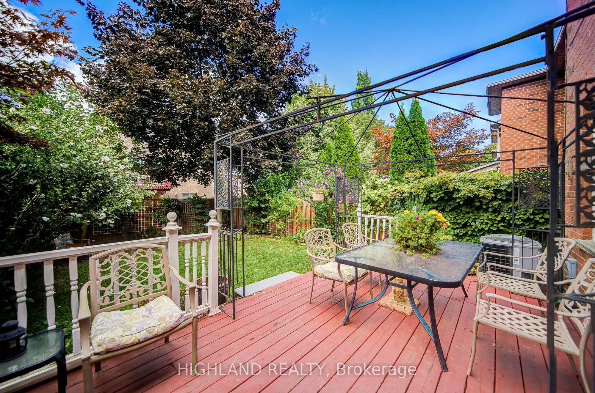 449 Fothergill Boulevard, Burlington, ON L7L 6J2