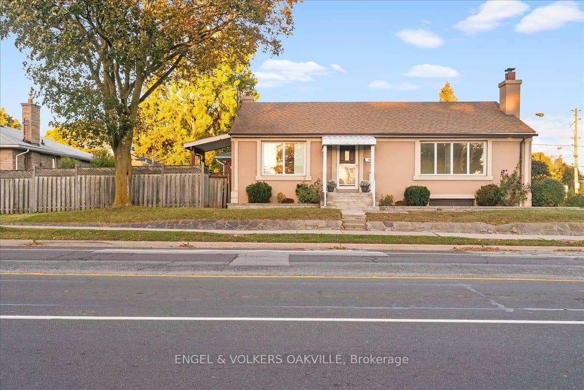 351 Renforth Drive, Toronto, ON M9C 2L8