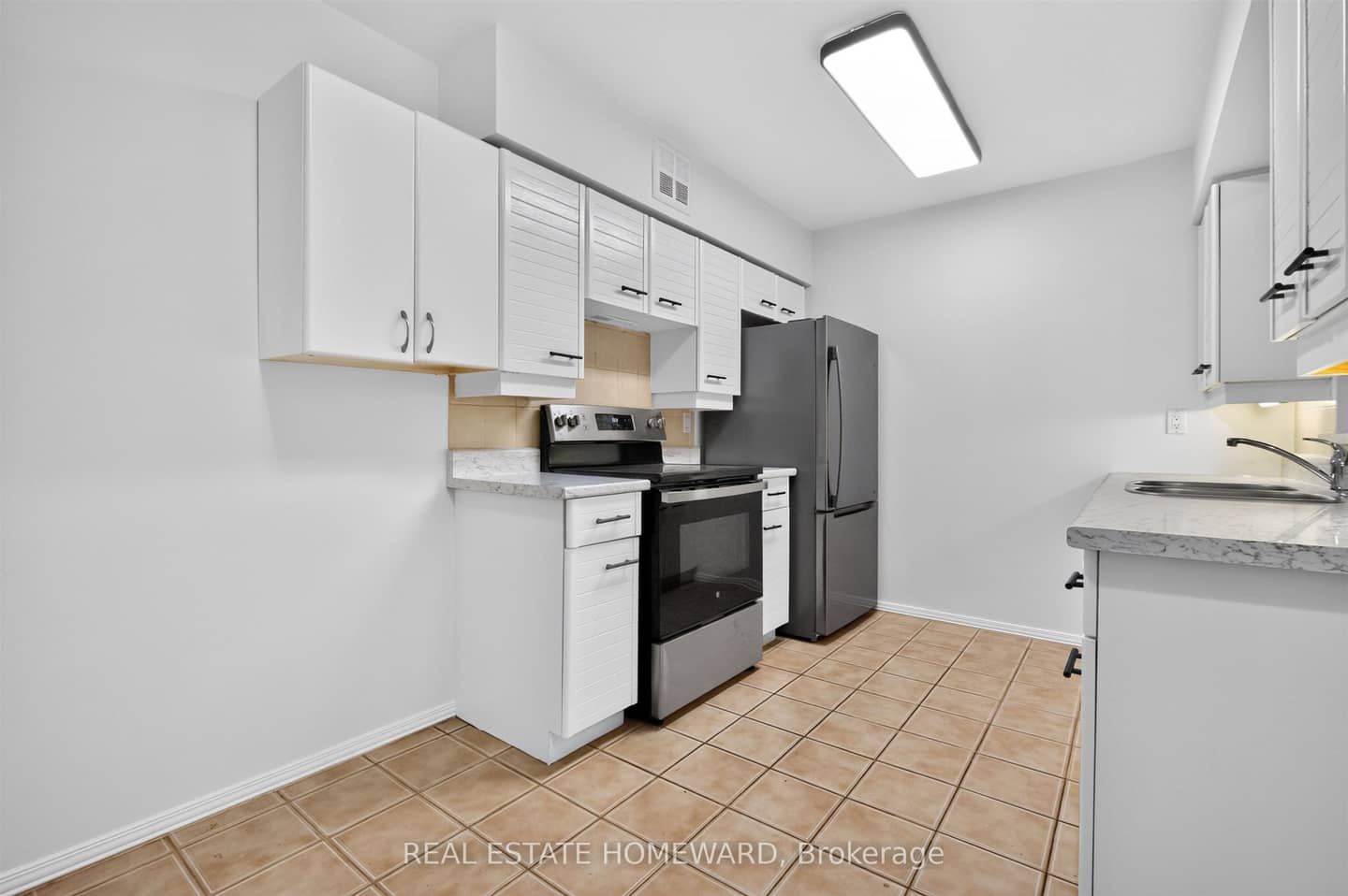 30 Greenfield Avenue 1803, Toronto, ON M2N 6N3