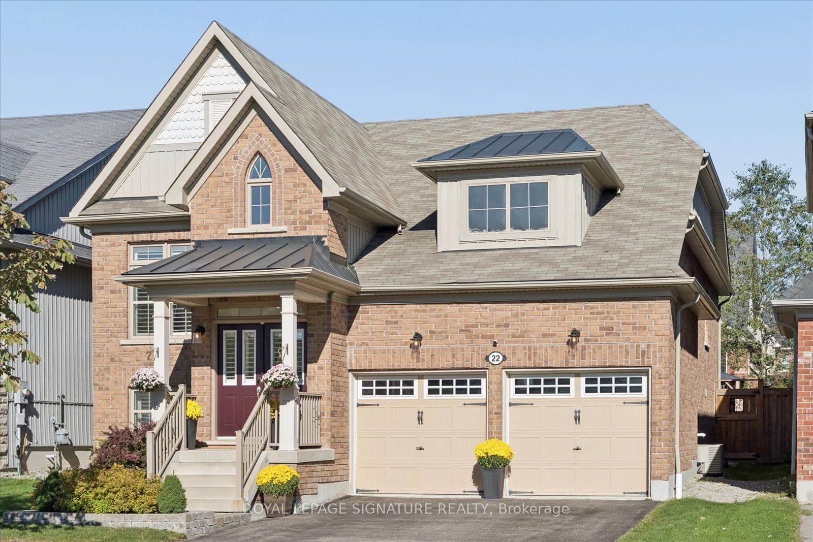 22 Wycombe Street, Whitby, ON L1M 0H1