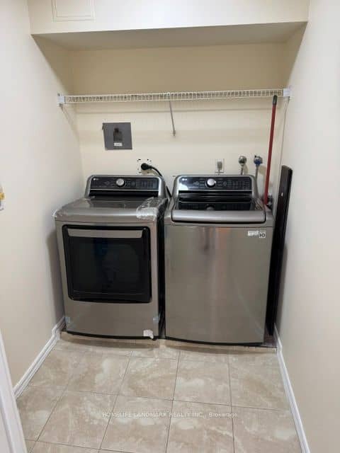 30 Malta Avenue 305, Brampton, ON L6Y 4S5