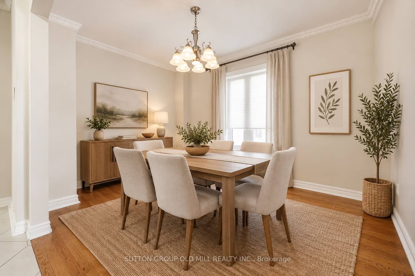 28 Holwood Avenue, Toronto, ON M6M 1P5