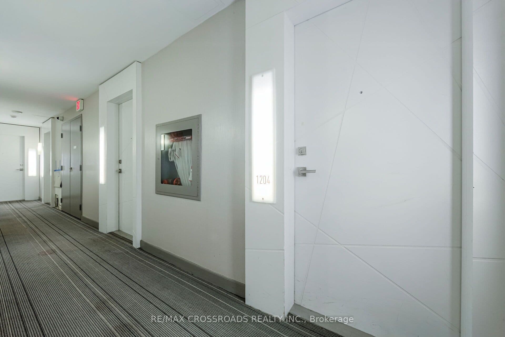 12 York Street 1104, Toronto, ON M5J 2Z2