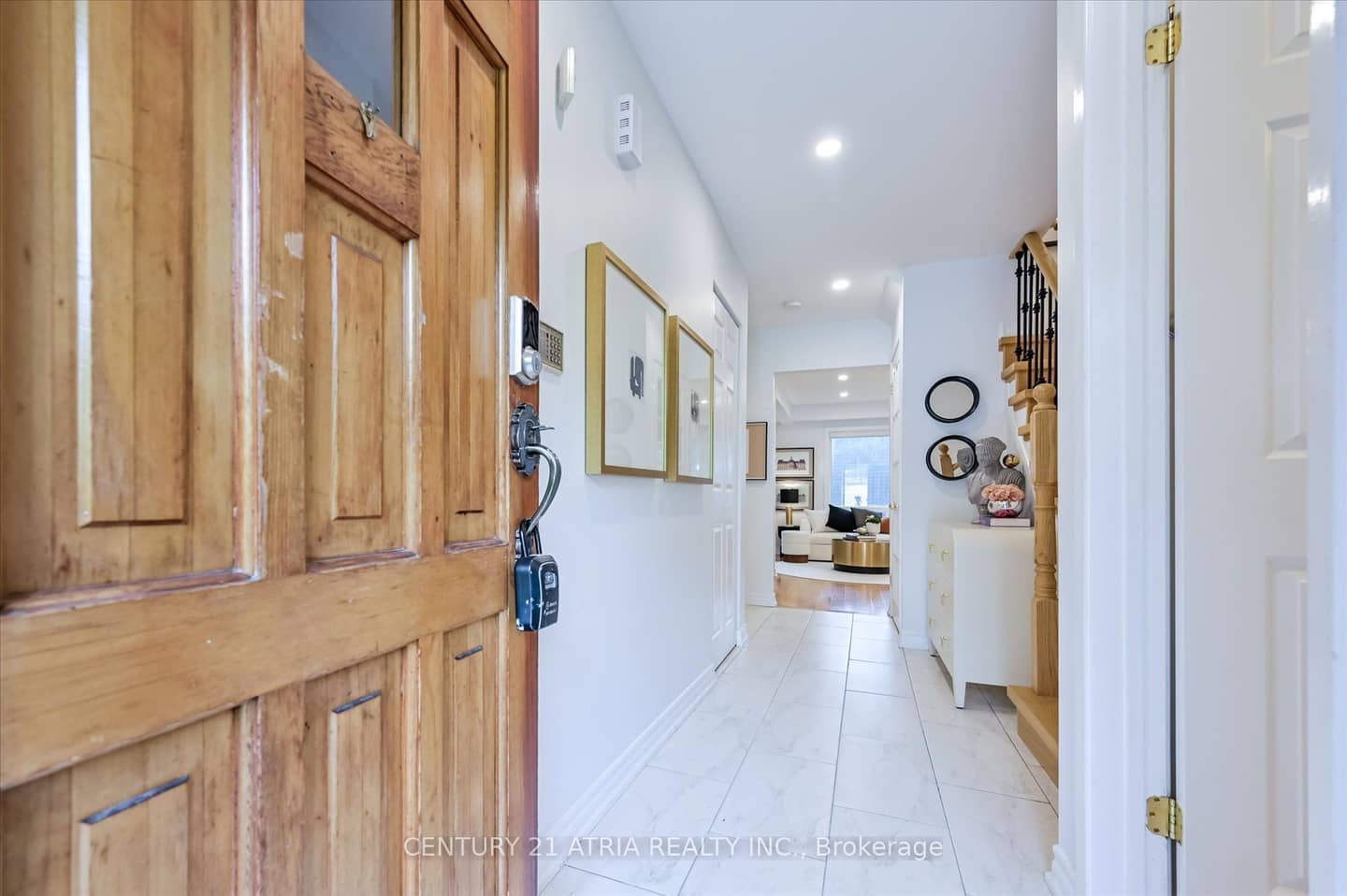 19 Aspenwood Drive, Toronto, ON M2H 3E1