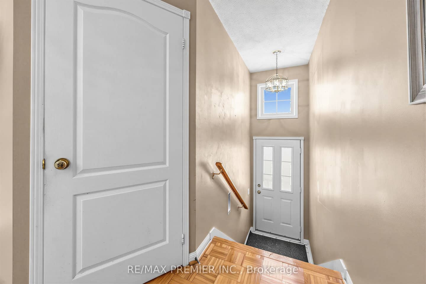1400 The Esplanade N 602, Pickering, ON L1V 6V2