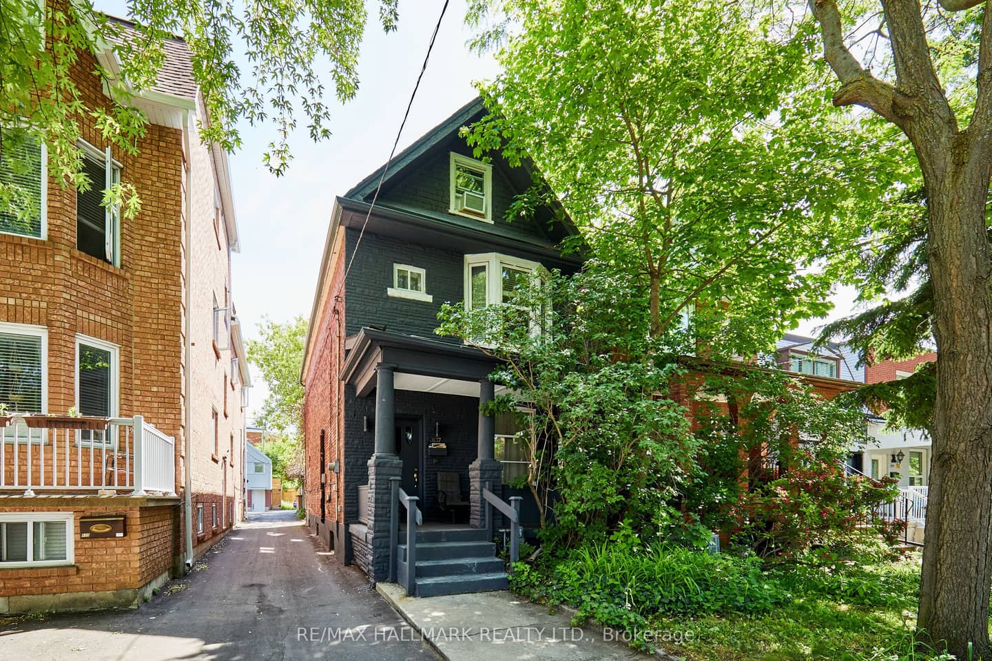 837 Gladstone Avenue, Toronto, ON M6H 3J7