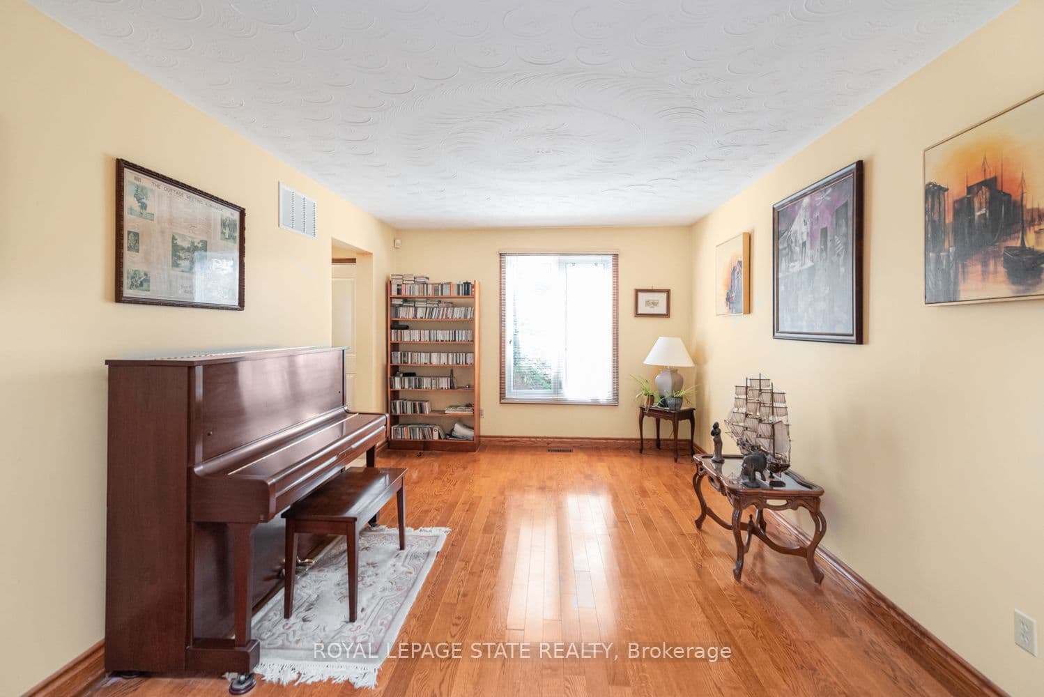 311 Hemlock Avenue, Hamilton, ON L8E 4J9