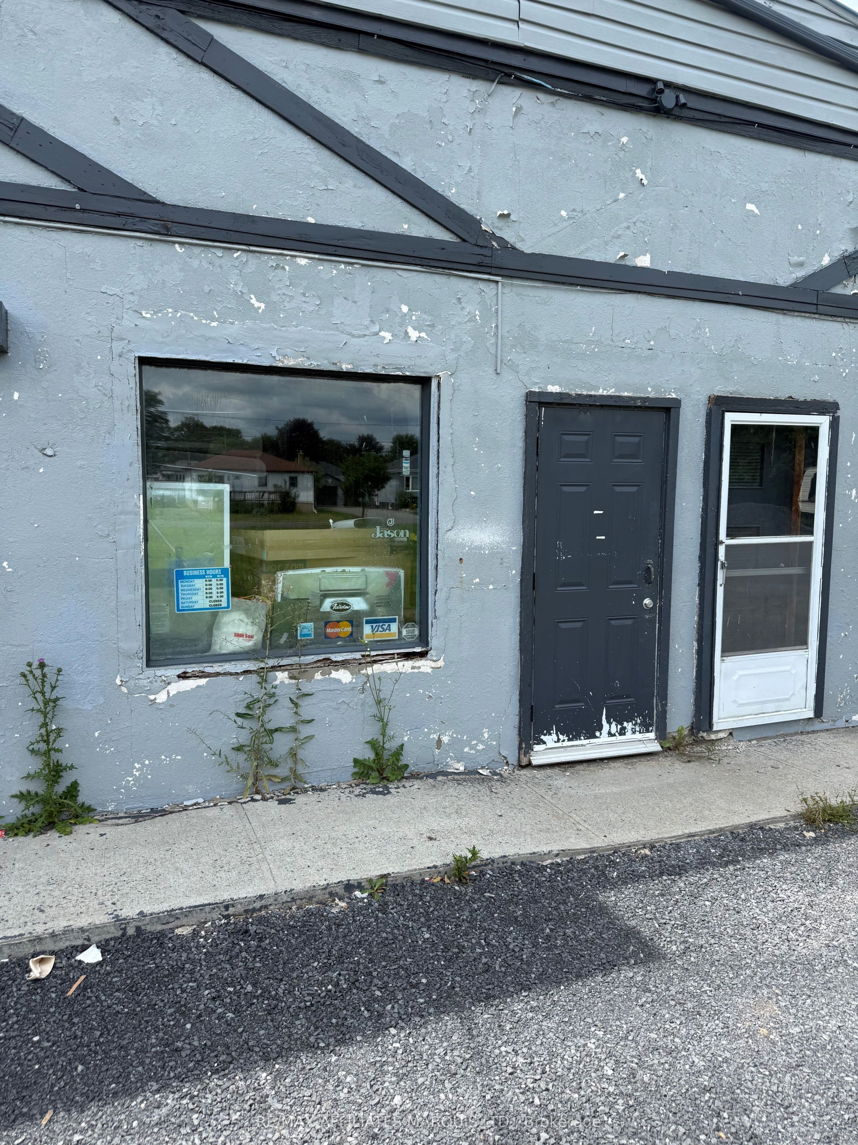 1124 Paul Street, Cornwall, ON K6H 2Y8