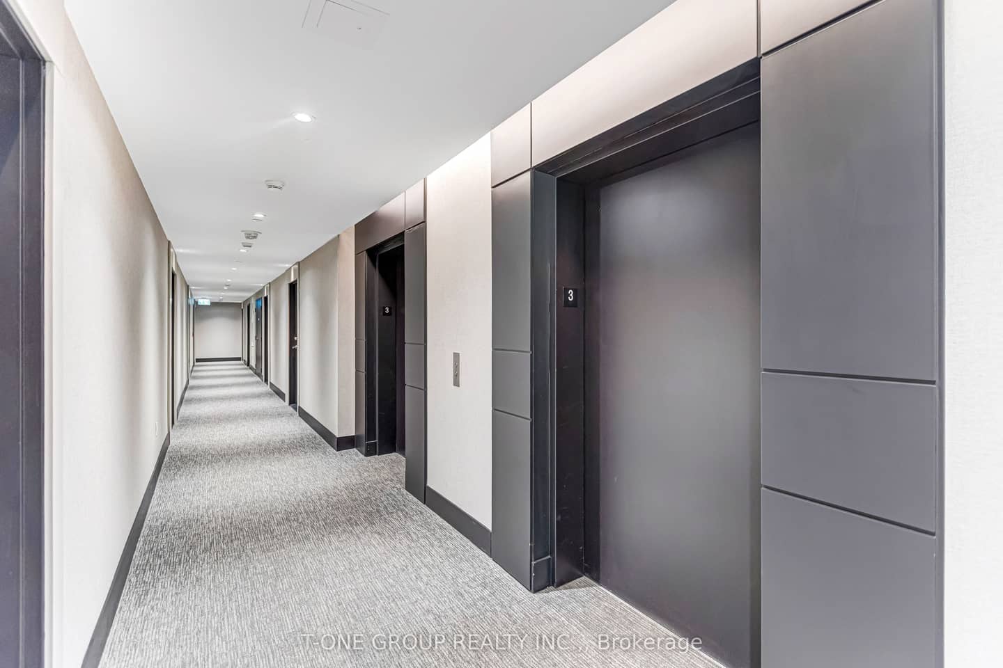 250 Lawrence Avenue W 309, Toronto, ON M5M 1B1