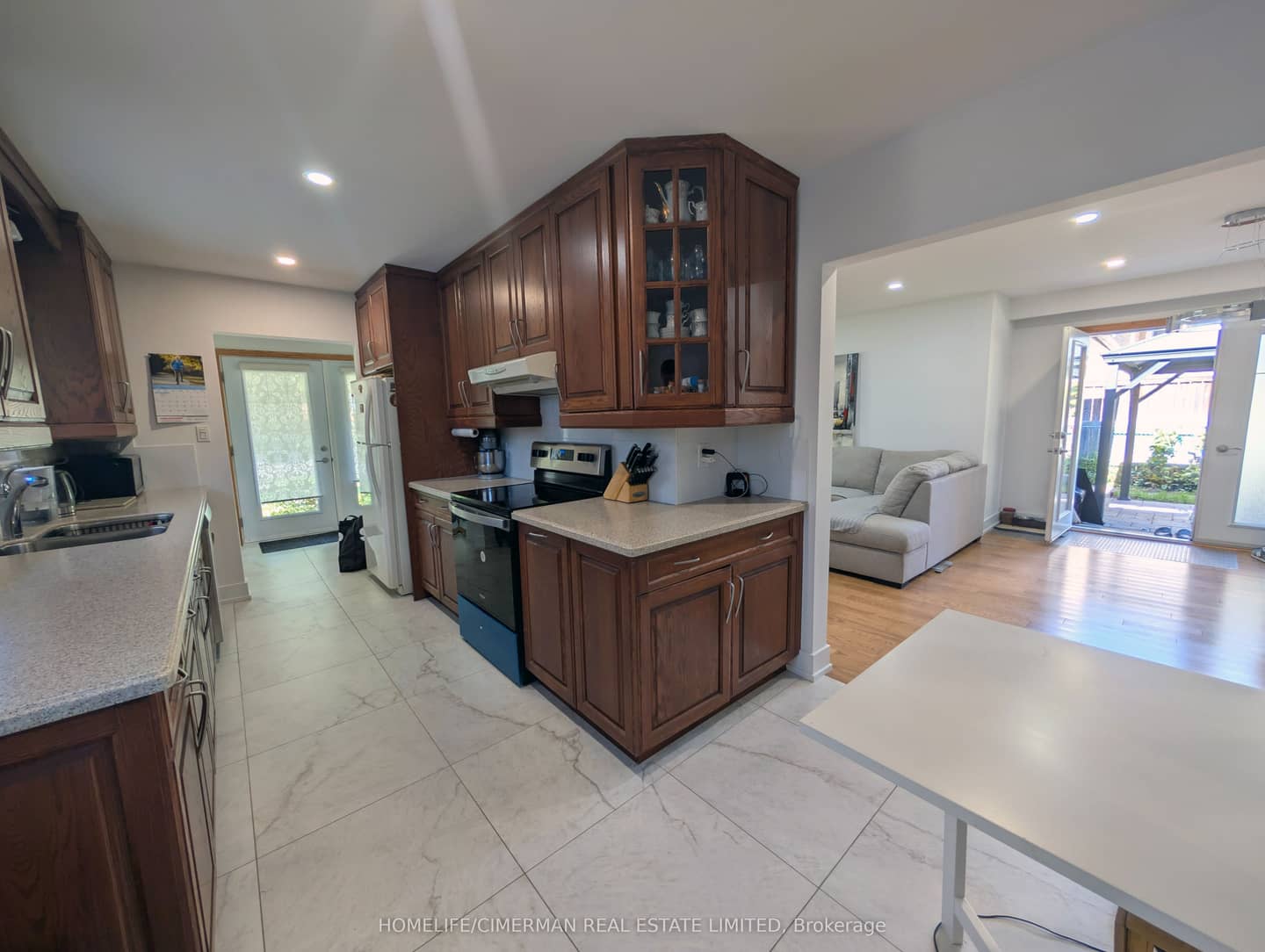 3225 Rymal Road, Mississauga, ON L4Y 3B8