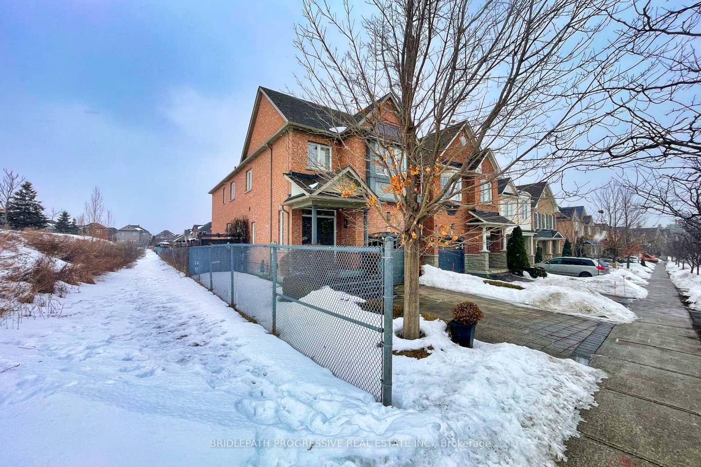 64 Sir Sanford Fleming Way, Vaughan, ON L6A 0T3