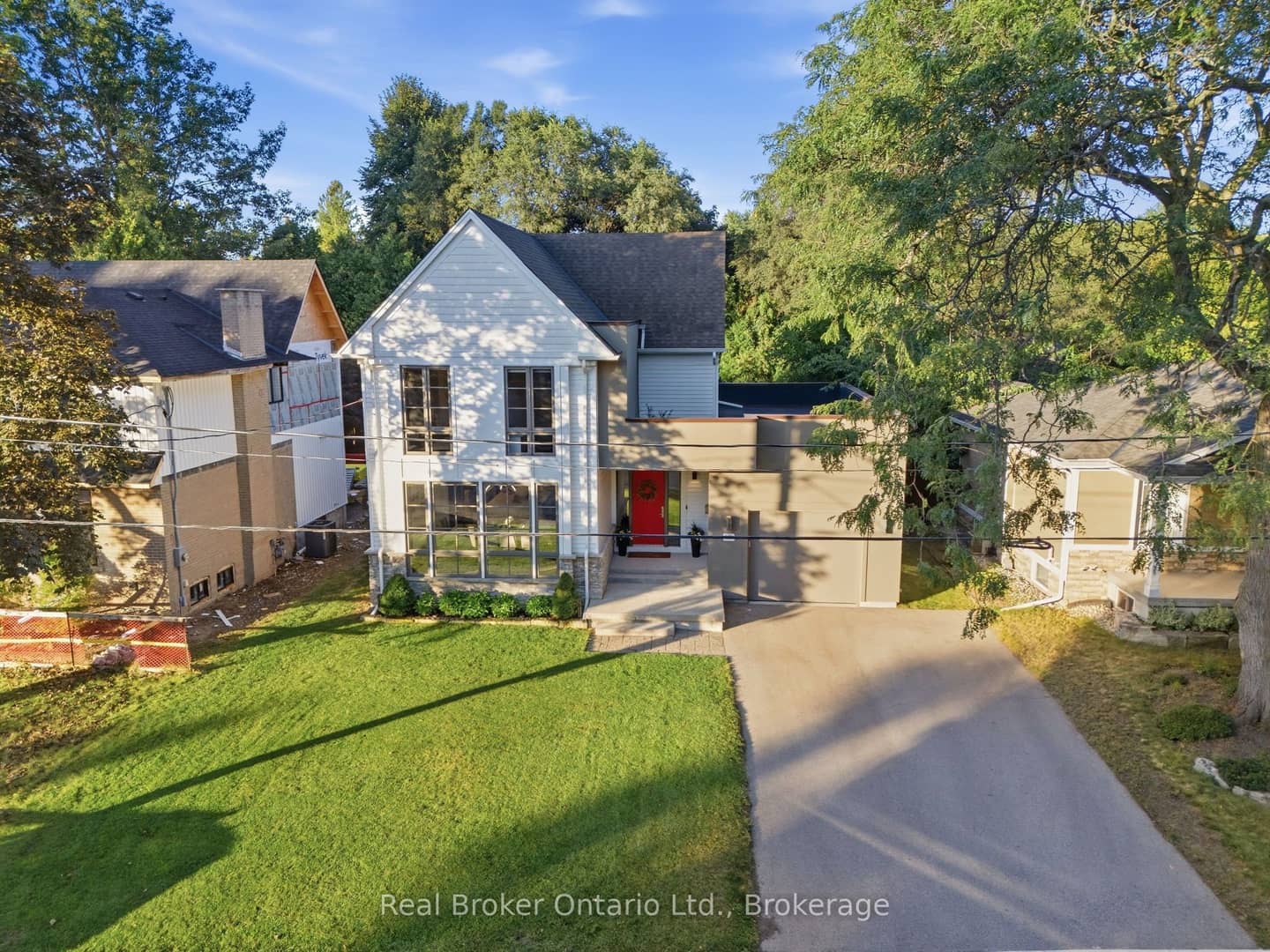 630 George Street, Burlington, ON L7R 2V7