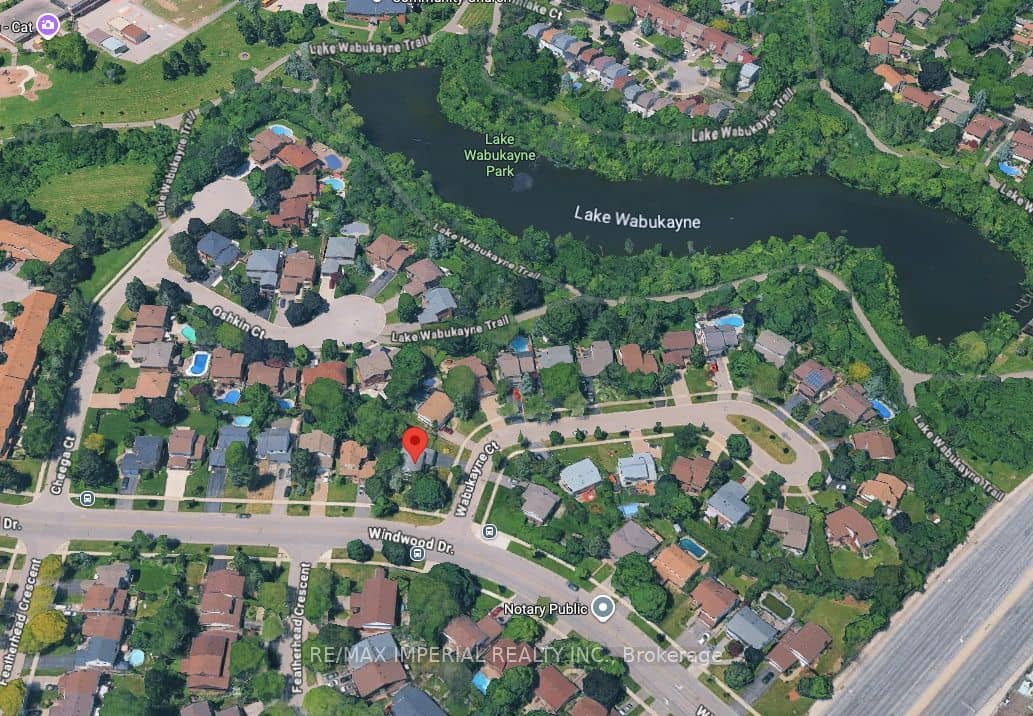 6100 Wabukayne Court, Mississauga, ON L5N 2B2