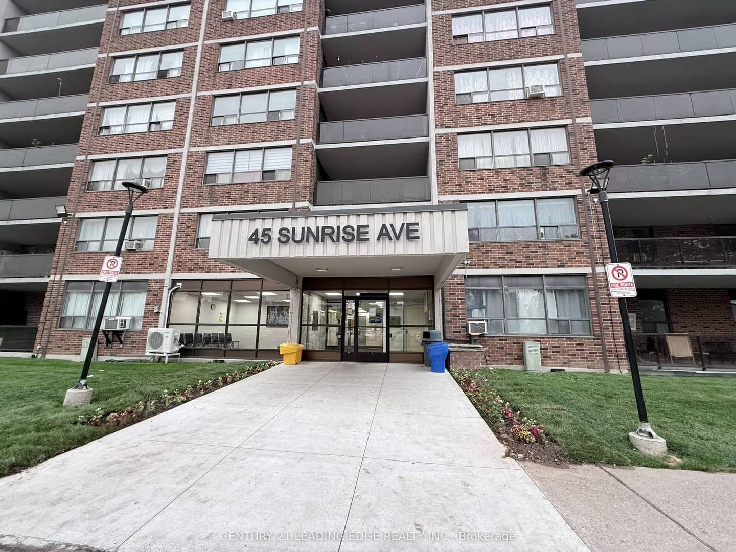 45 Sunrise Avenue 701, Toronto, ON M4A 2S3