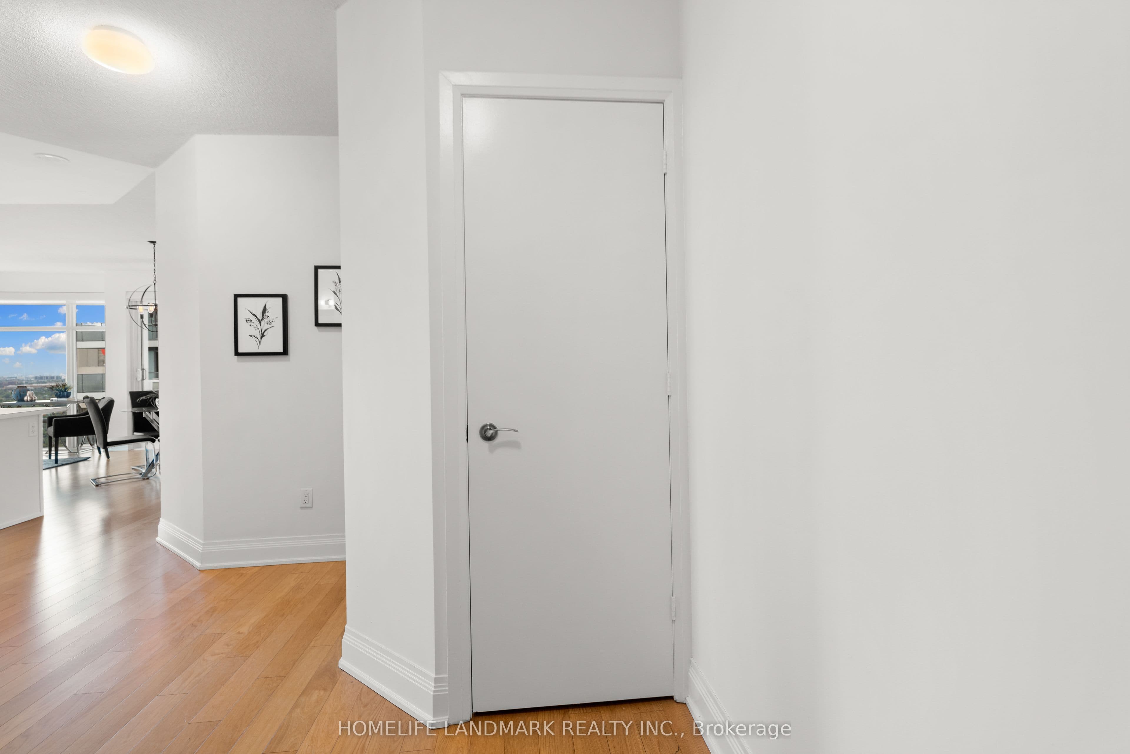 2191 Yonge Street 4508, Toronto, ON M4S 3H8