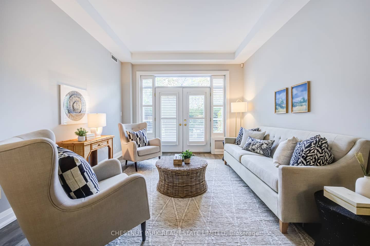 21 Shaftesbury Avenue 103, Toronto, ON M4T 3B4