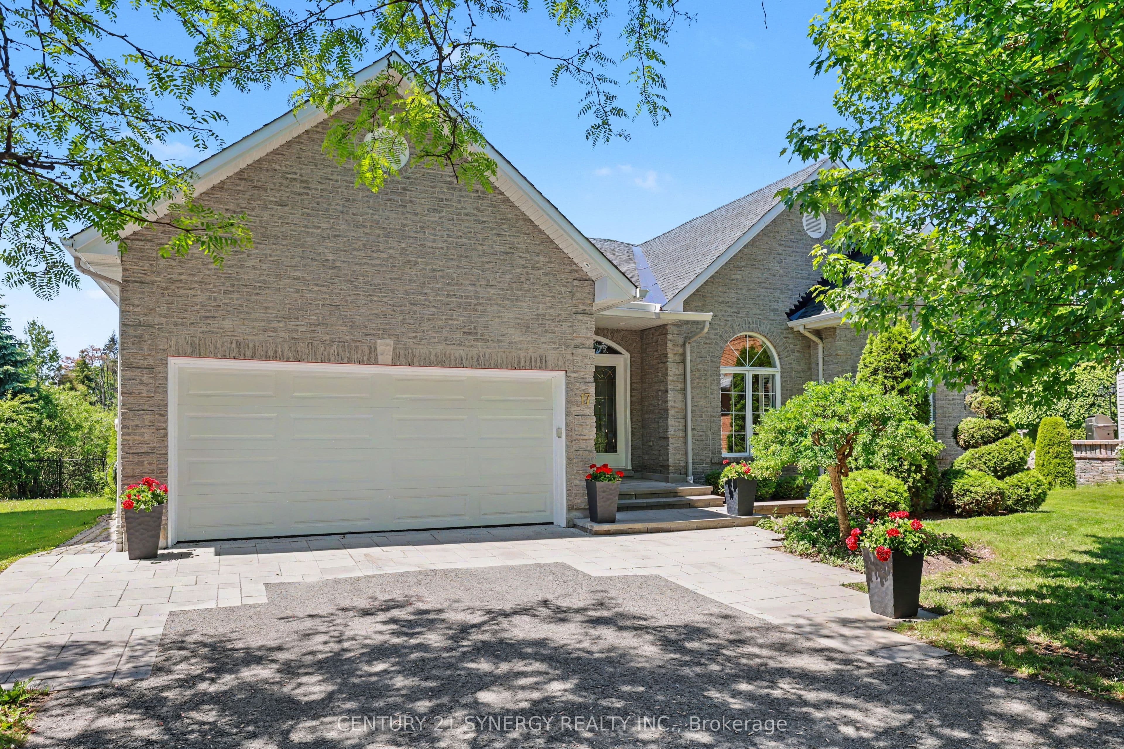 17 Warnock Court, Overbrook - Castleheights and Area, ON K1J 1H1