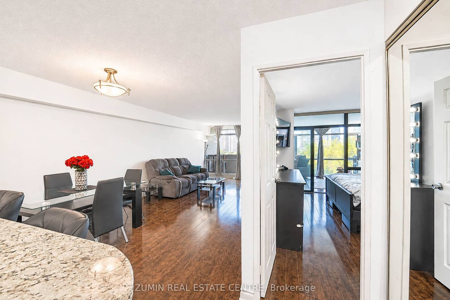 1555 E Finch Avenue E 602, Toronto, ON M2J 4X9