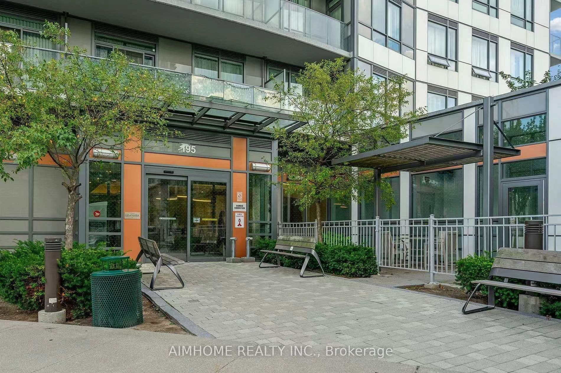 195 Bonis Avenue 2013, Toronto, ON M1T 3W6