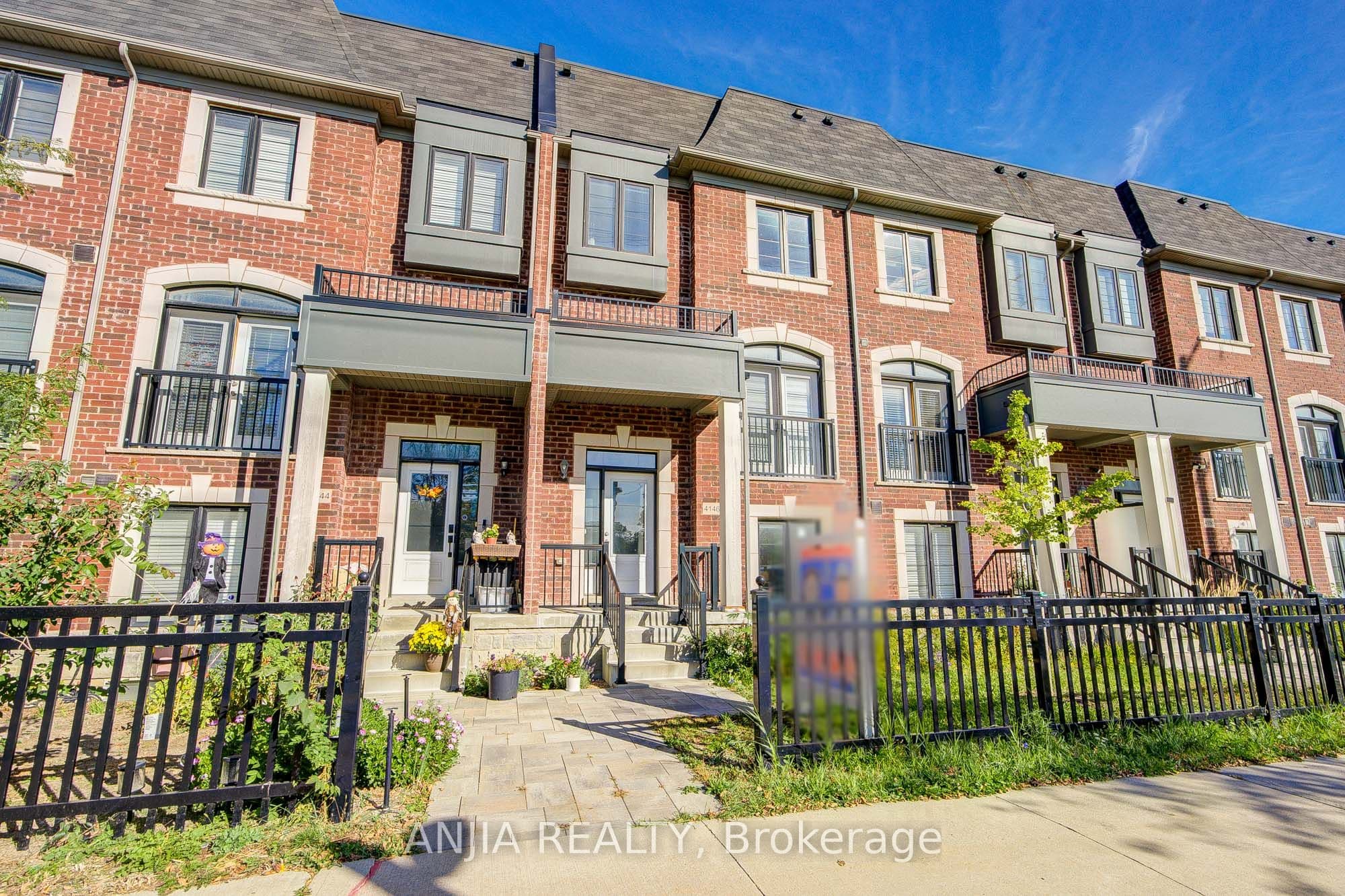 4146 Highway 7 Road E, Markham, ON L3R 0W9