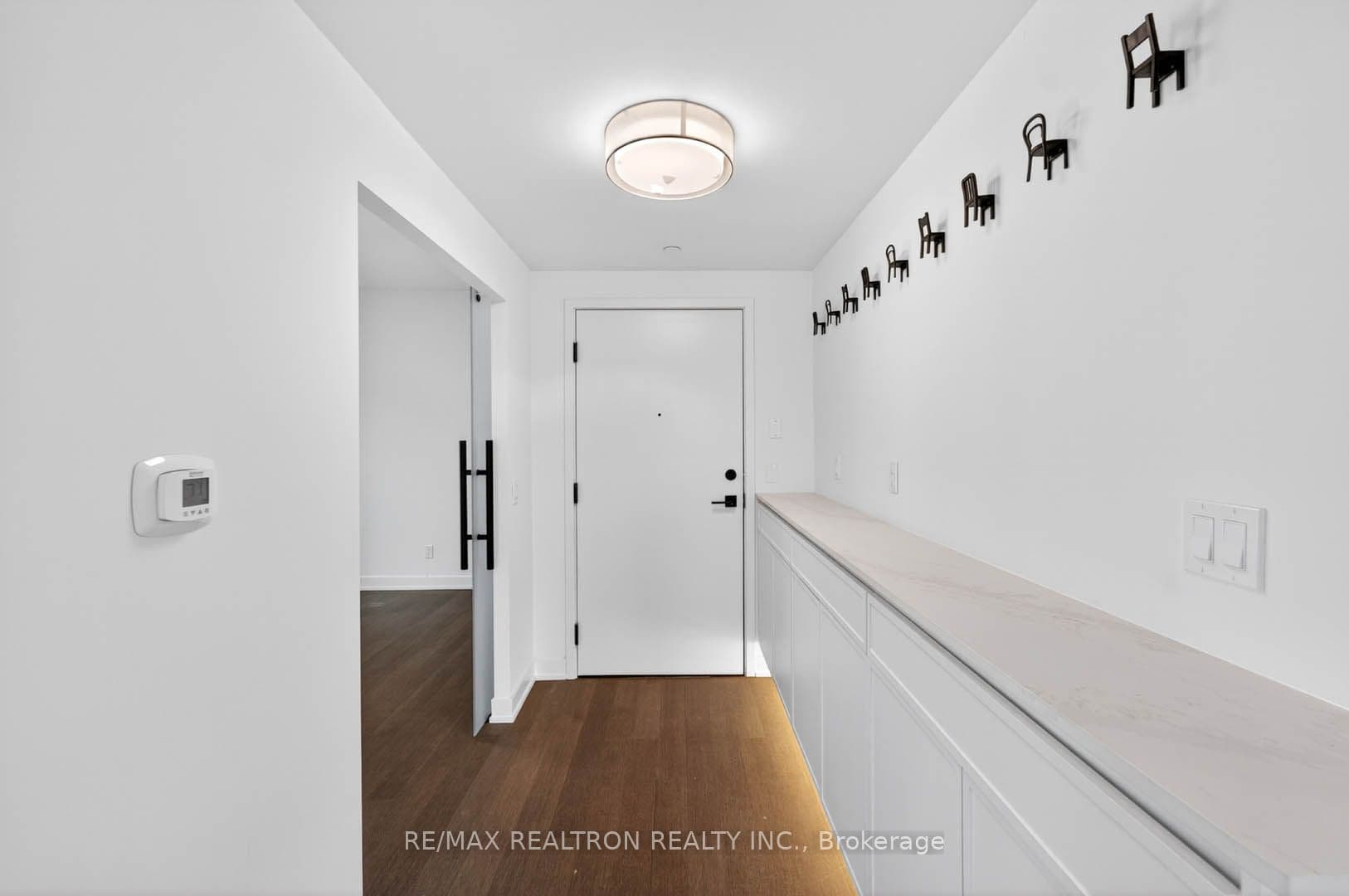 38 Simcoe Promenade C909, Markham, ON L6G 0H7