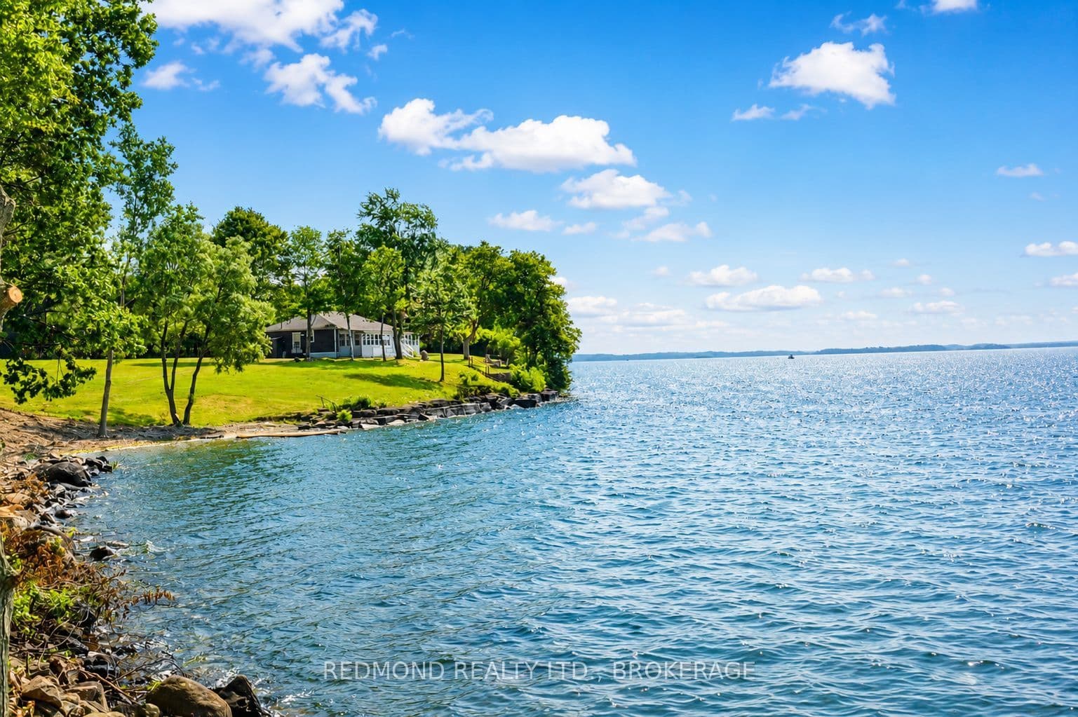 1686 Howe Island Drive, Frontenac Islands, ON K7G 2V6