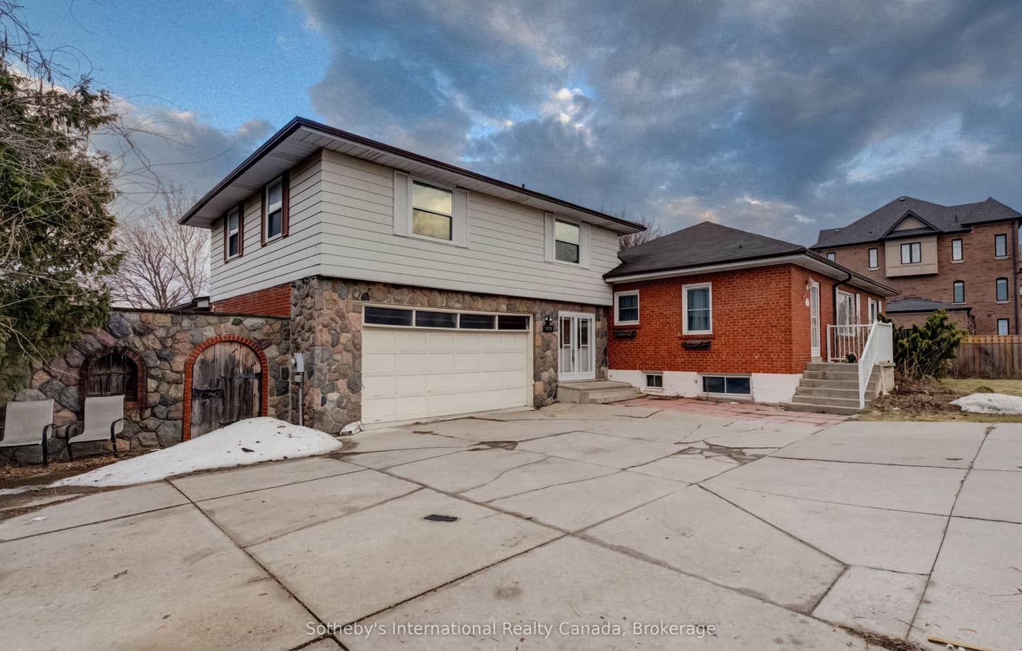1478 Altona Road, Pickering, ON L1V 1M3