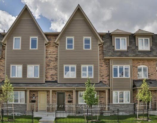 50 Edinburgh Drive 20, Brampton, ON L6Y 1N9
