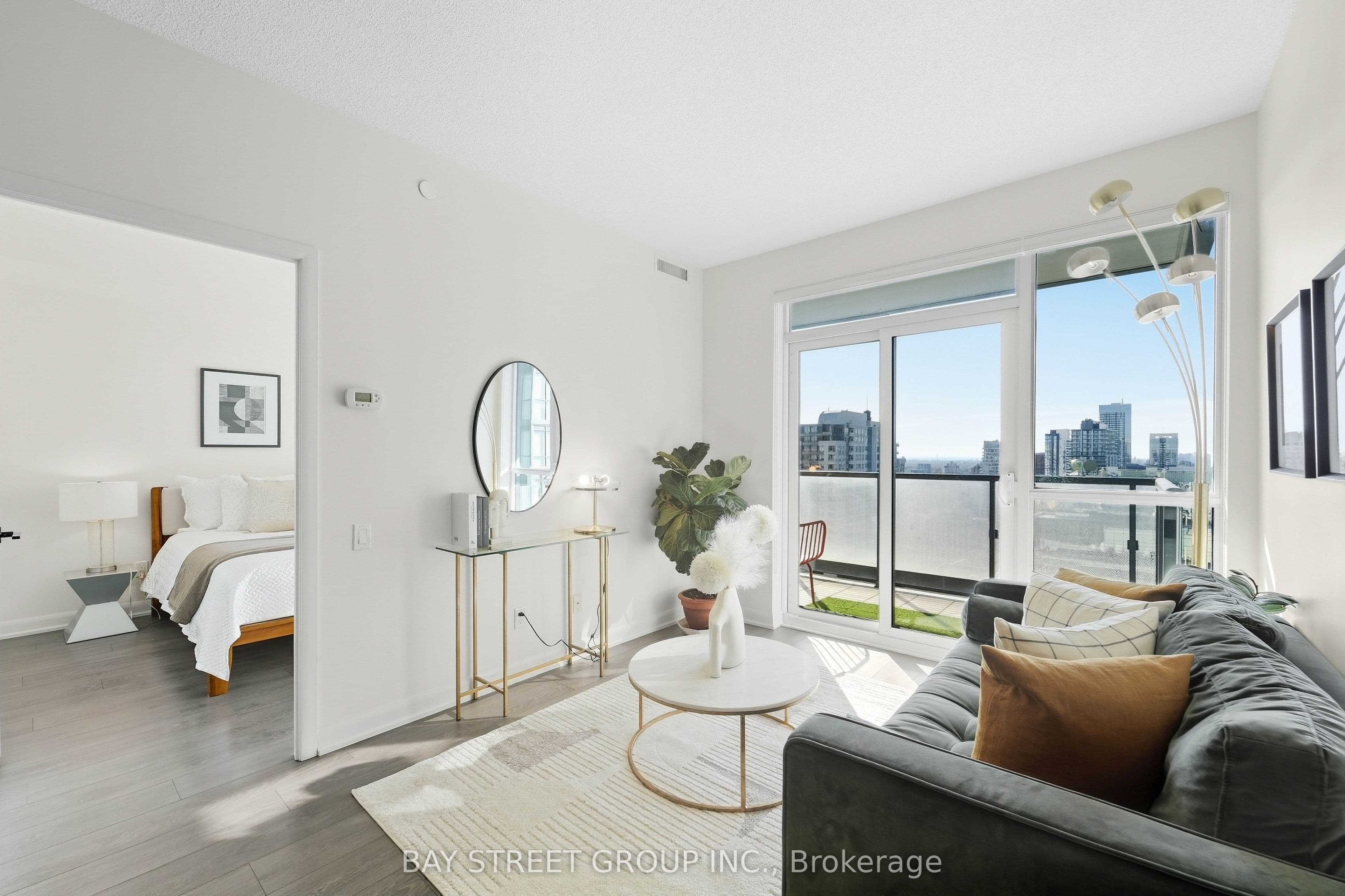 5168 Yonge Street 3602, Toronto, ON M2N 0G1