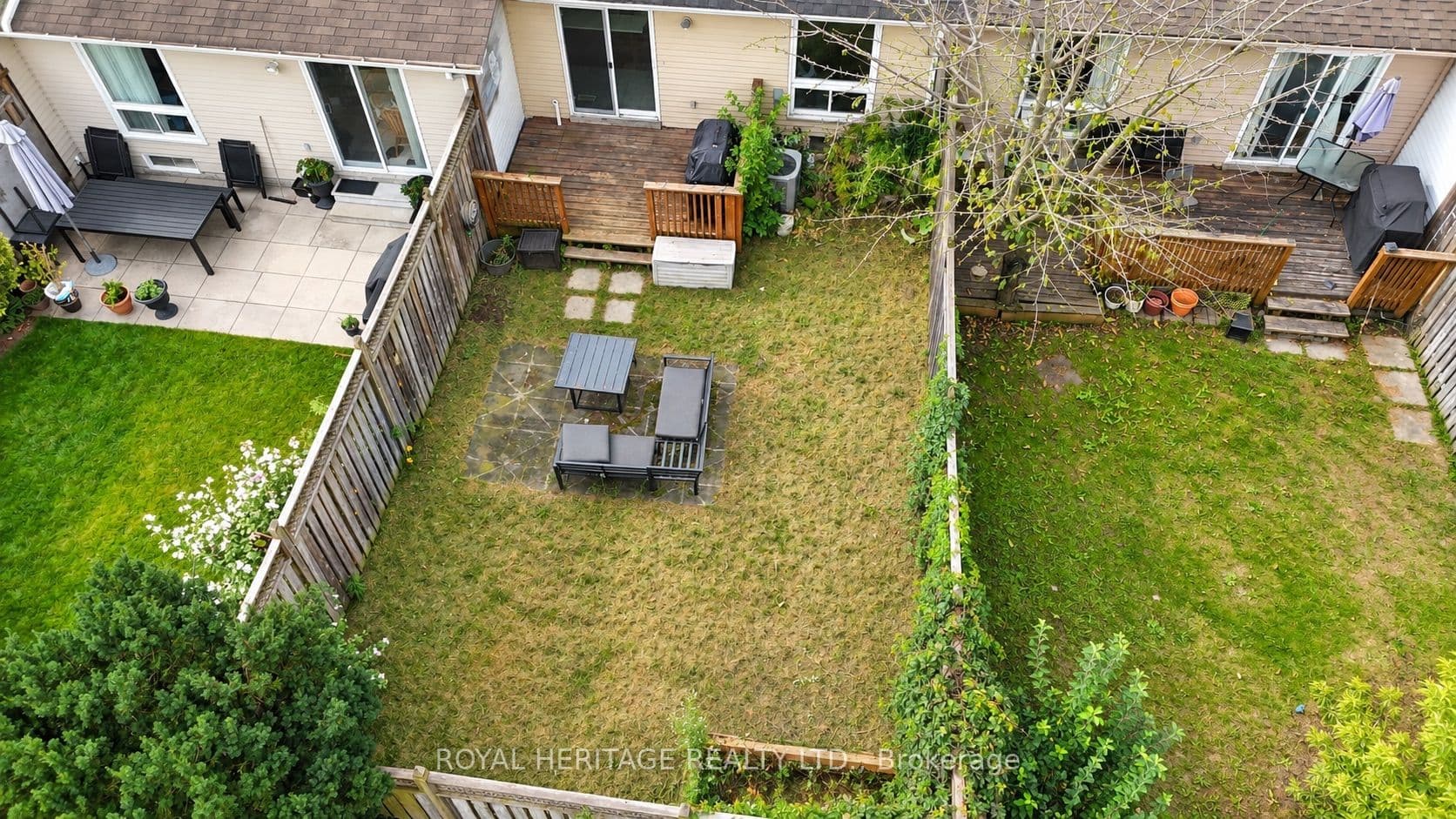 531 Dorchester Drive, Oshawa, ON L1J 6L3