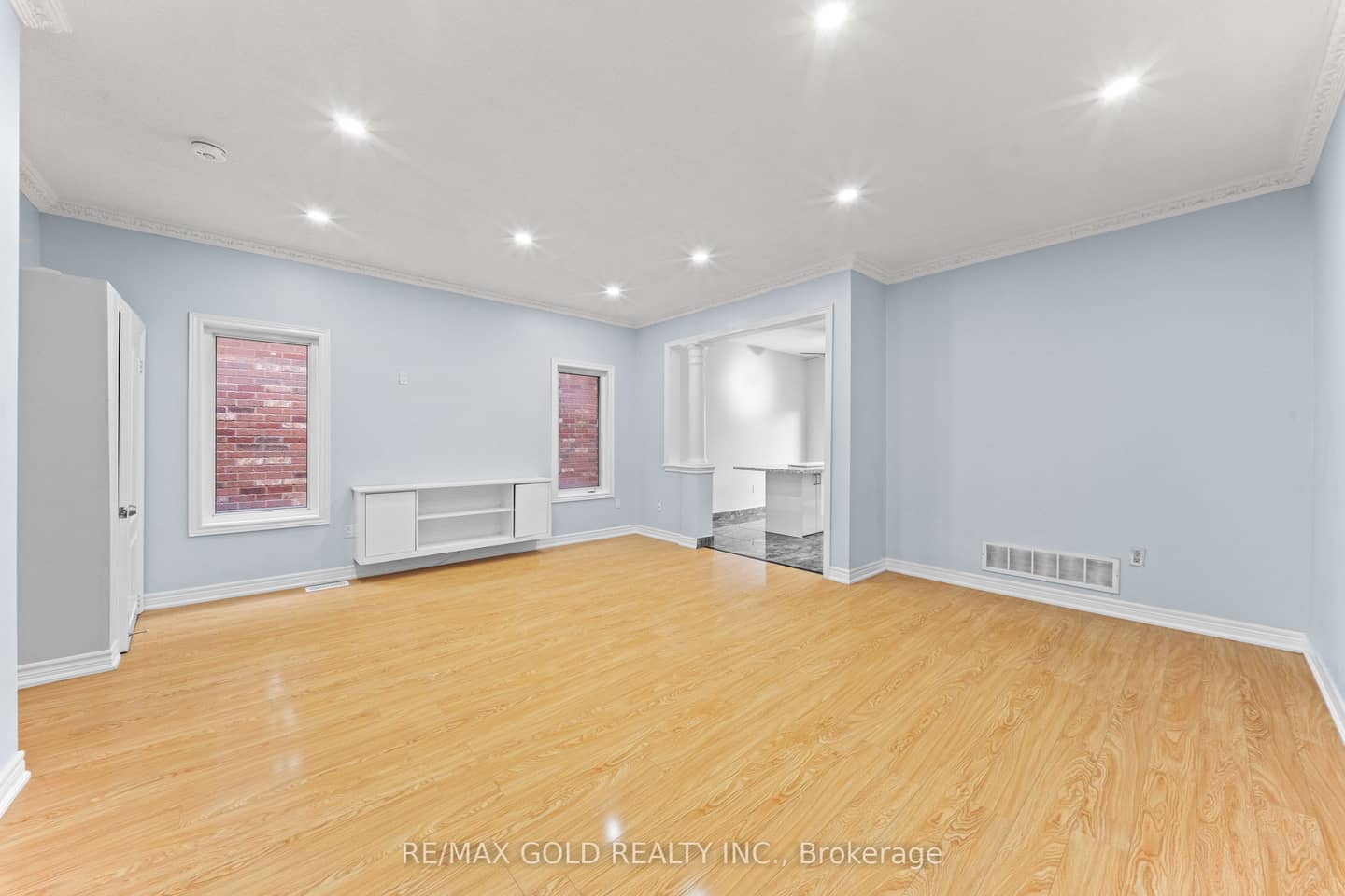 70 Crystalview Crescent, Brampton, ON L6P 2S3
